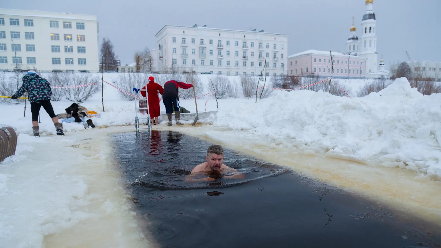 Где купаться в архангельском