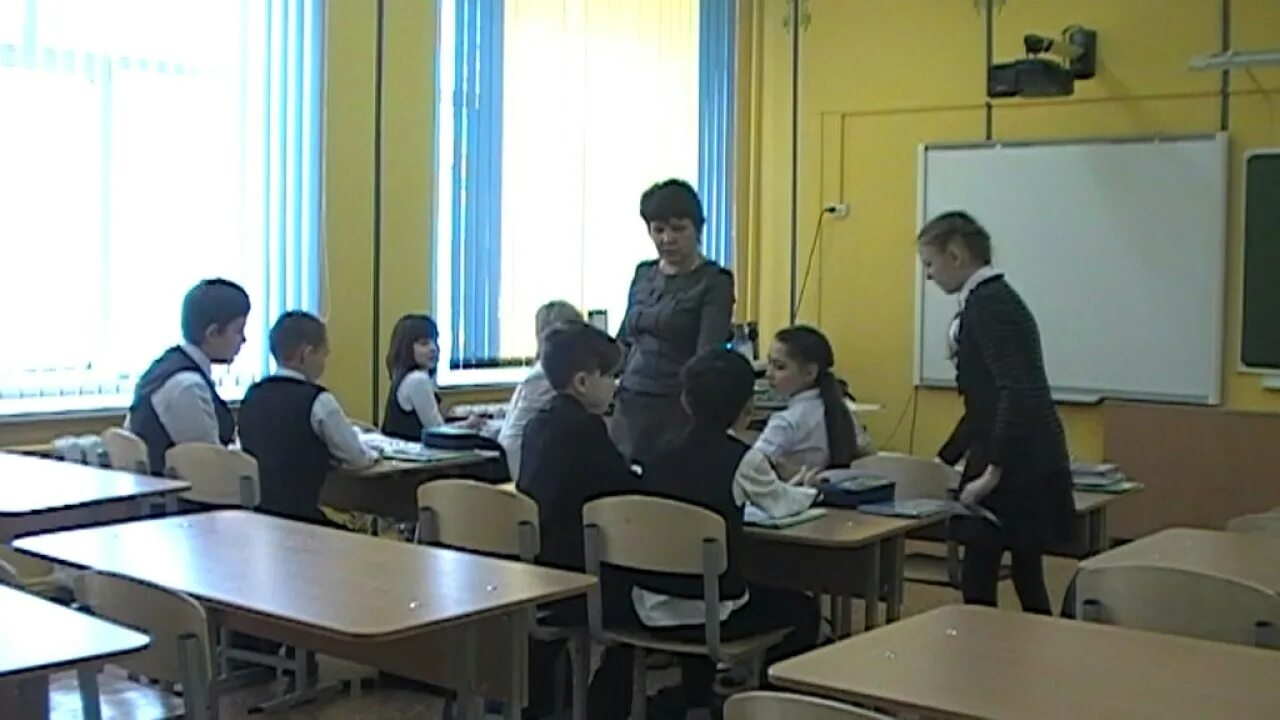 Гимназия им г тукая. Казань татарская гимназия 1 г. Гимназия им г тукая. Гимназия им г тукая. Портрет габдуллы тукая.