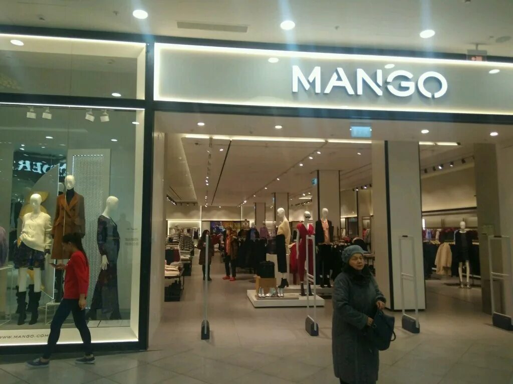 Манго магазин. Манго магазин одежды. Mango магазины в Москве.