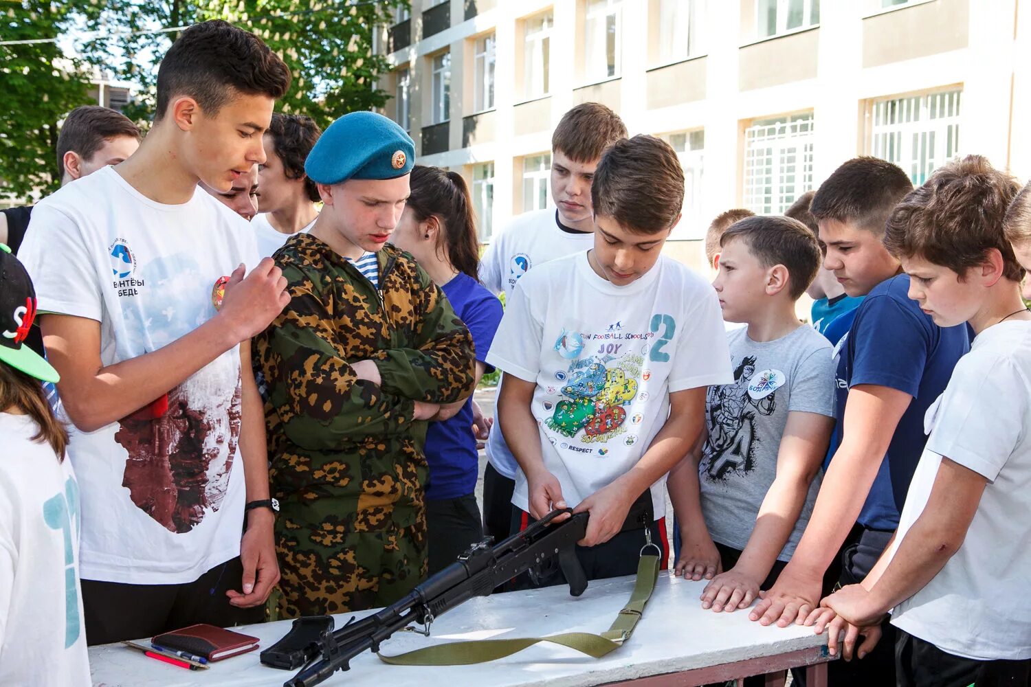 Гвардейское симферопольский сегодня. Гвардейское симферопольский сегодня. В/ч 46451 гвардейское симферопольский район. Синоптик симферополь. Гарнизон гвардейское симферопольский район.
