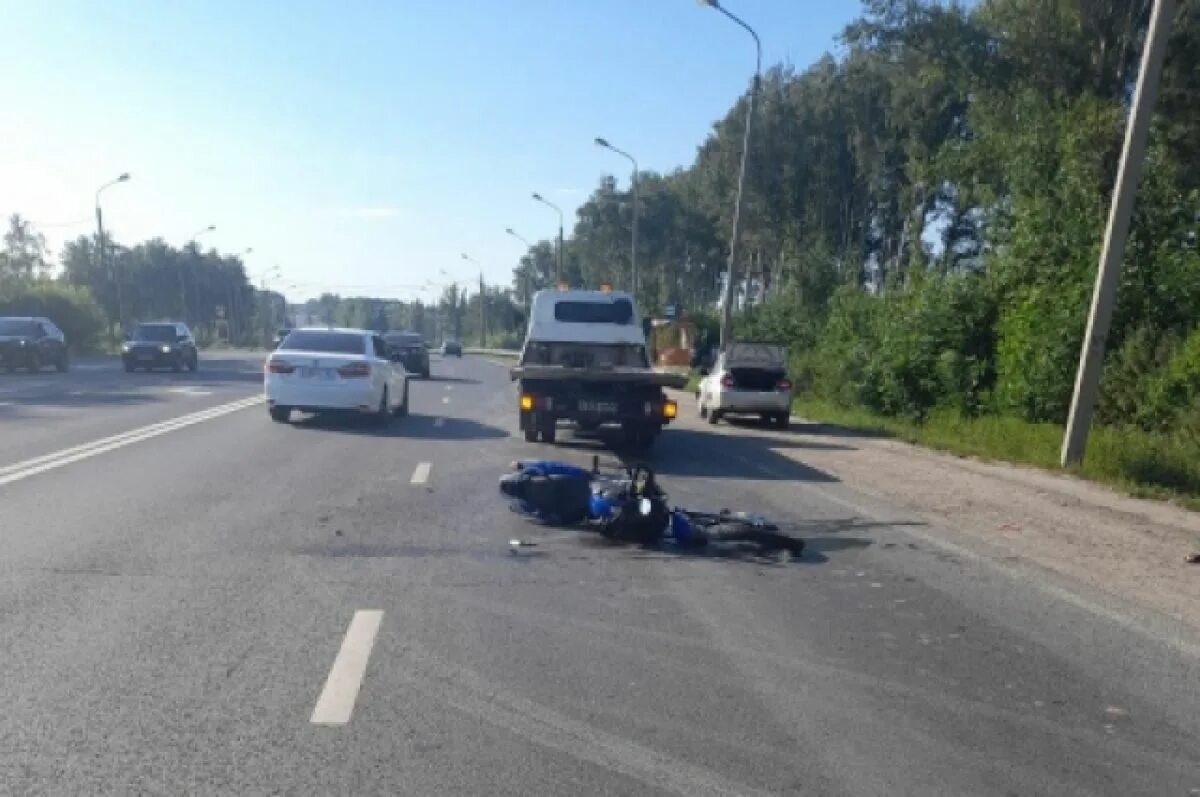 Рязанский м5. Авария в Рязани с мотоциклистом. Разбился мотоциклист в Рязани. Авария в Рязанской области с участием мотоциклиста.