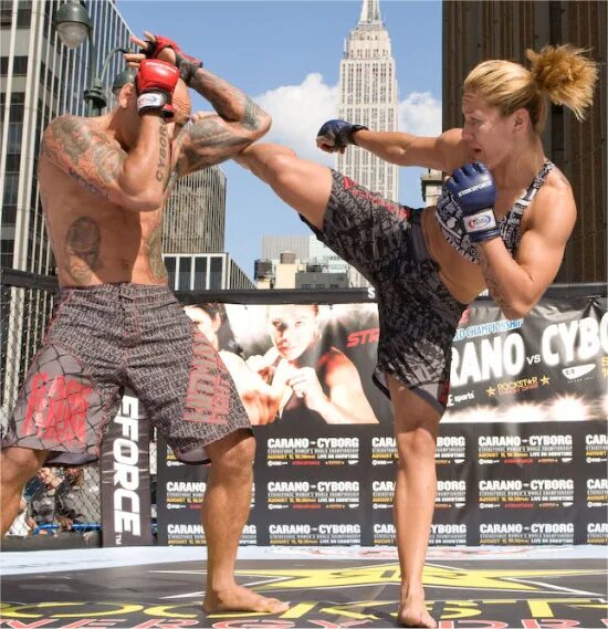 Women vs women fighting. Французская борьба женщины. Women vs women fighting. Икспуси женщина мма. Women vs women fighting.