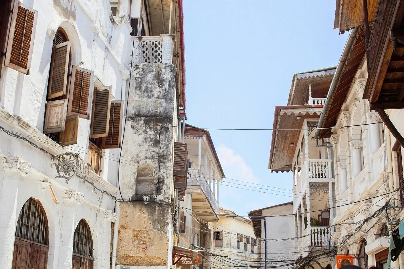 Танзания занзибар стоун-таун. Город стоун. Город стоун. Стоун таун занзибар. Танзания занзибар стоун-таун.