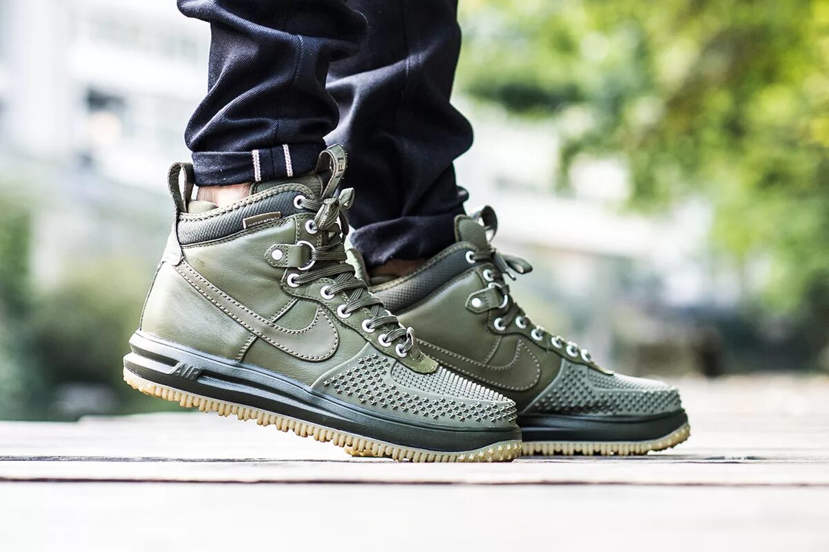 Кроссовки nike lunar force 1 duckboot зимние. Nike lunar force 1 duckboot olive. nike air lunar force 1. найк лунар форс 18. nike lunar force 1 duckboot medium olive.
