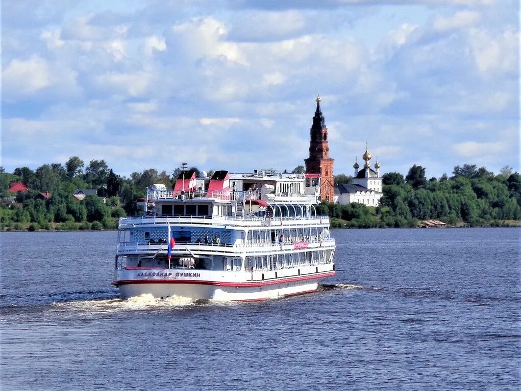карта москва мышкин. маршрут по золотому кольцу на теплоходе. москва мышкин углич москва. москва тверь мышкин москва. речной маршрут золотое кольцо.