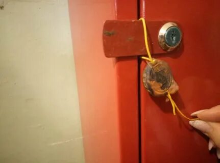 Опломбировать пожарный шкаф