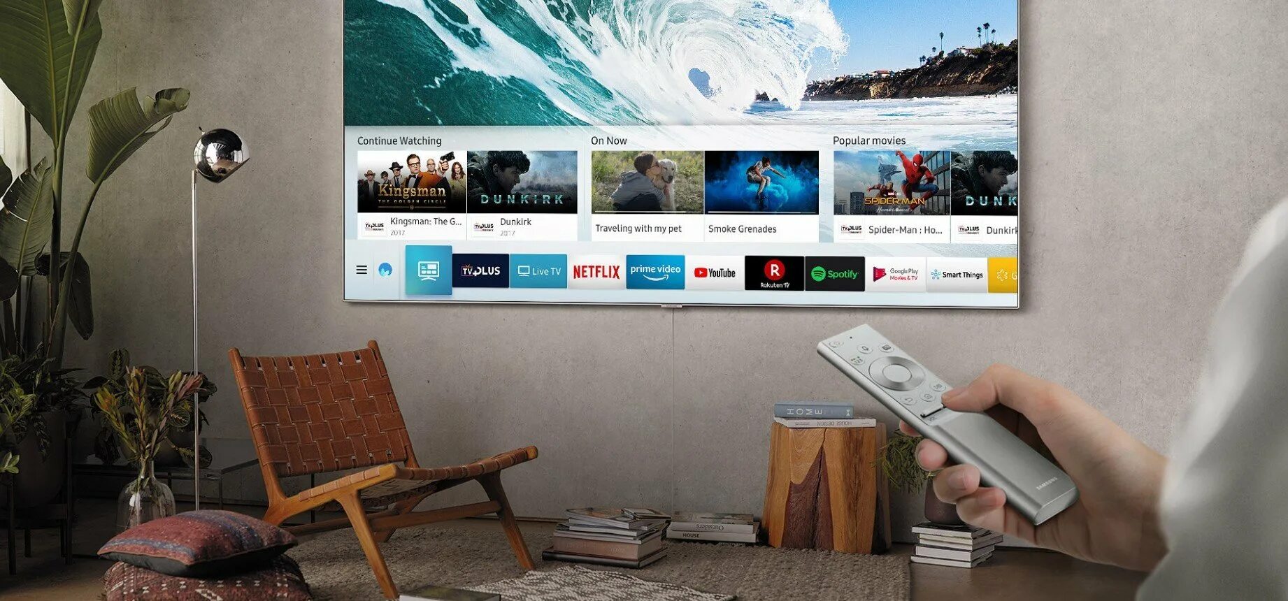 Смарт тв телевизор на кухню с wifi. Samsung Smart TV 2018. Смарт ТВ q100w. Телевизор самсунг смарт ТВ 2018. Телевизор баннер.