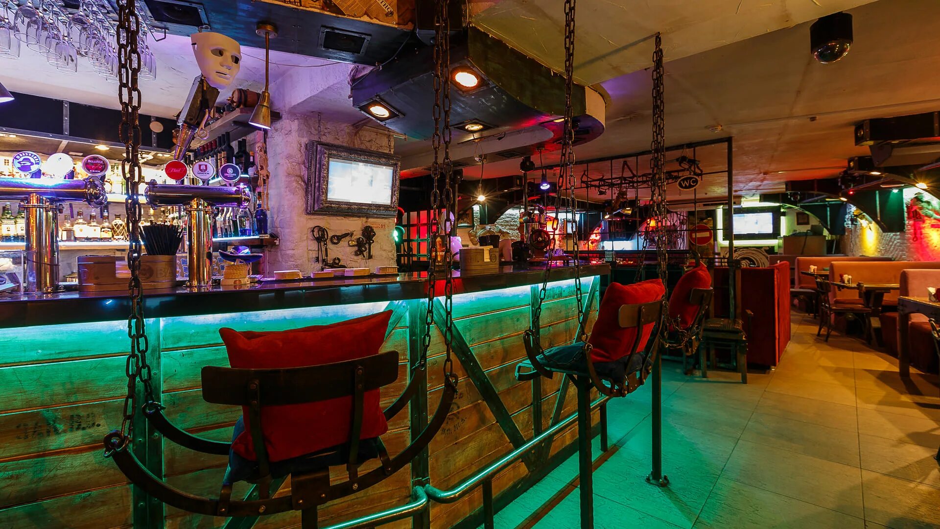 Бар саквояж. Бар саквояж. Кафе беременной шпионки в санкт-петербурге. Кафе саквояж беременной шпионки санкт-петербург. Ресторан саквояж беременной шпионки санкт-петербург.