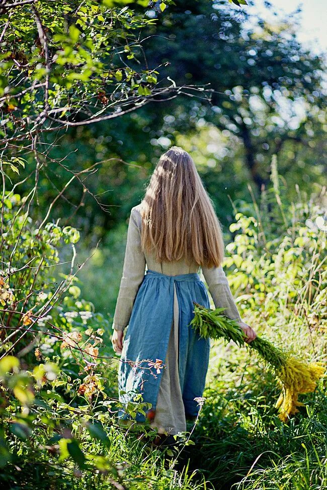 Простая русская девушка. Фотосессия деревенская девушка. Фотосессия в деревенском стиле. Юные деревенские девочки. Фотограф sergey nevzorov.