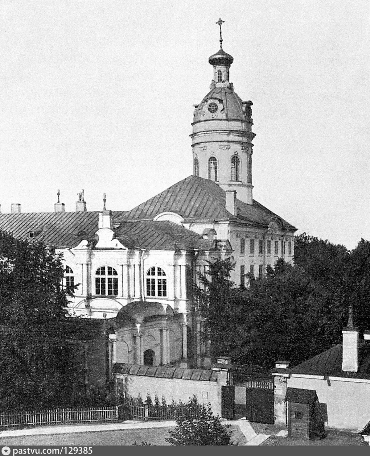 Монастырки, 1. Церковь феодора новгородского александро невской лавры. Наб реки монастырки 1 санкт-петербург. Набережная реки монастырки 1. Благовещенская церковь александро-невской лавры.