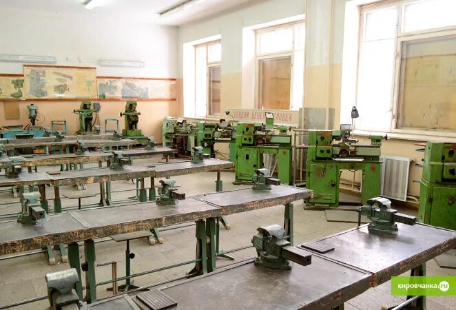 Джет 1220 токарный станок по дереву. Станки школьных мастерских. Оборудование для слесарной мастерской в школе. Станки для школьных мастерских. Кабинет труда для мальчиков.