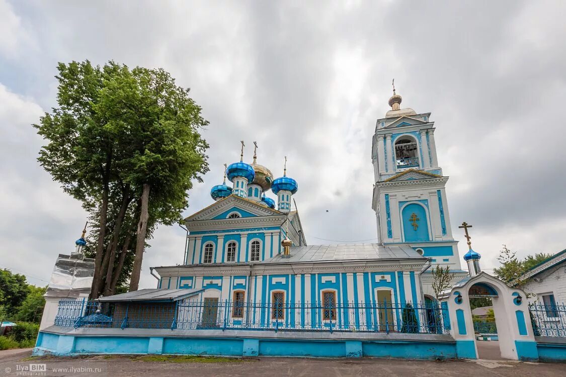 Сайт балахны нижегородской области. Церковь Сретения Господня, Балахна. Церковь в Балахне Нижегородской области. Балахнинский храм Сретение Господне. Сретенская Балахна.