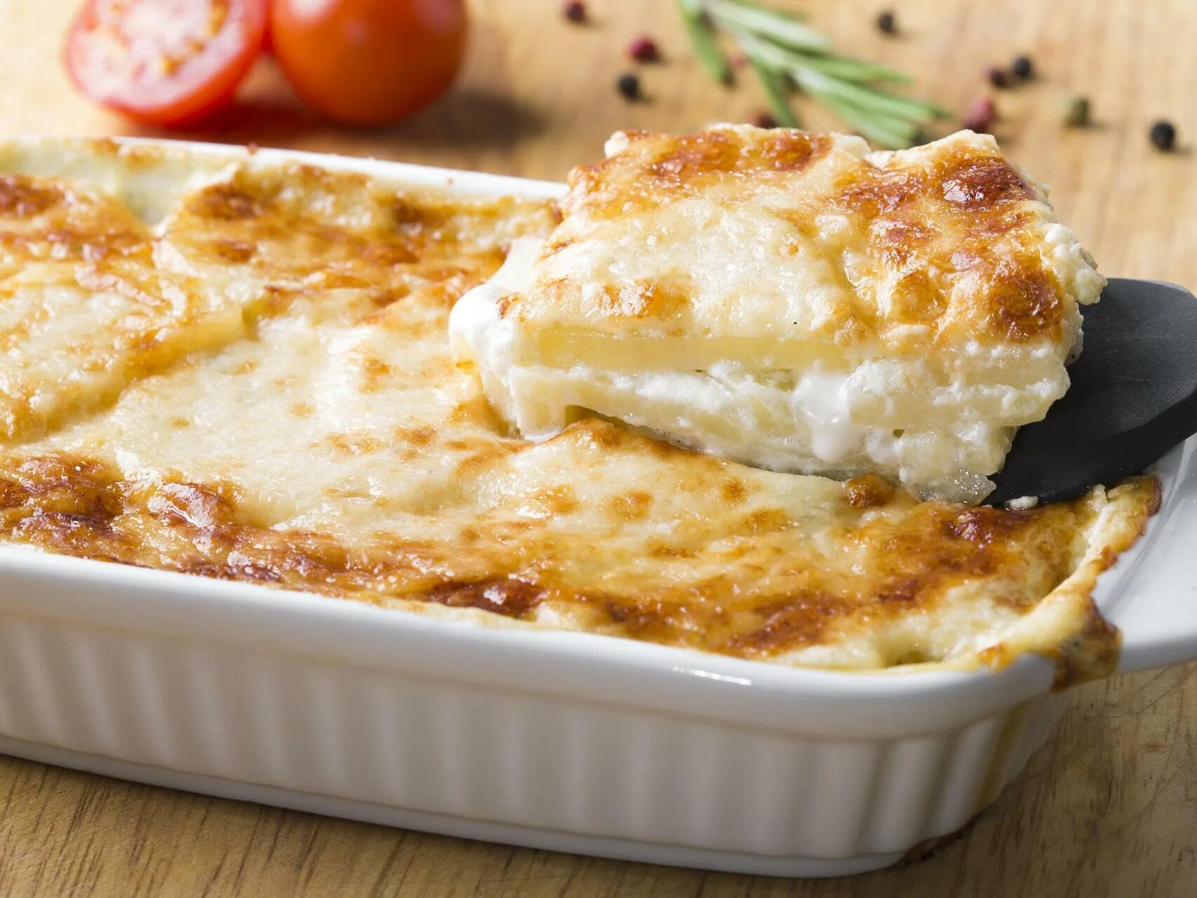 Запеканка в микроволновке быстро и вкусно рецепты. Картофельная запеканка гратен. куриный гратен. картофельный гратен с пармезаном. творожно-сырная запеканка.