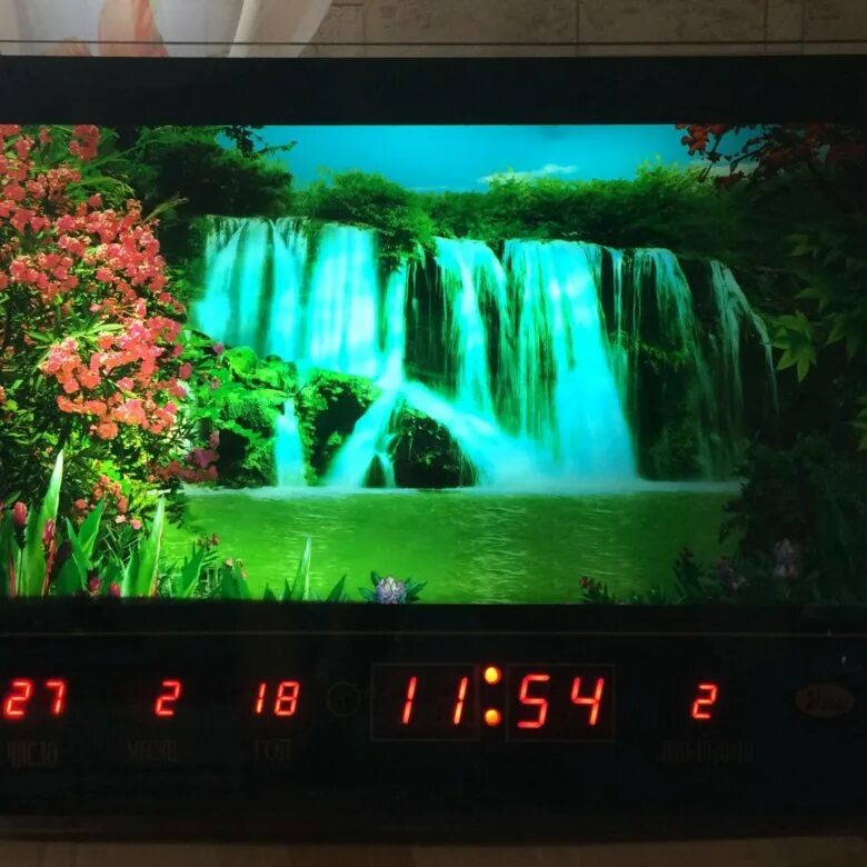 Картина с электронными часами с подсветкой. Часы-картина настенные с подсветкой. Настенные часы с водопадом. Часы настенные электронные с картиной. Картина с часами 21 век 3245dc-106 «водопады в горах».