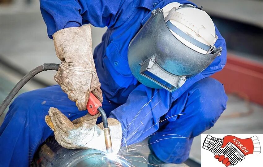 Сварка монтажник. Работа в москве для мужчин сварщиком. Сварка металлоконструкций. Автосварщик сварщика. Сварочный цех.