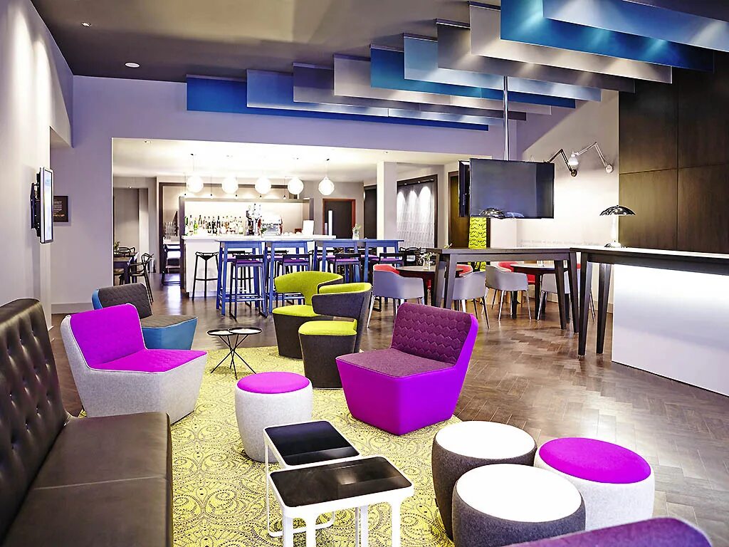 Ibis styles. Ибис стайл. ibis styles liverpool center dale street. ibis styles barcelona centre 2* об отеле. игровое пространство ibis styles eco.