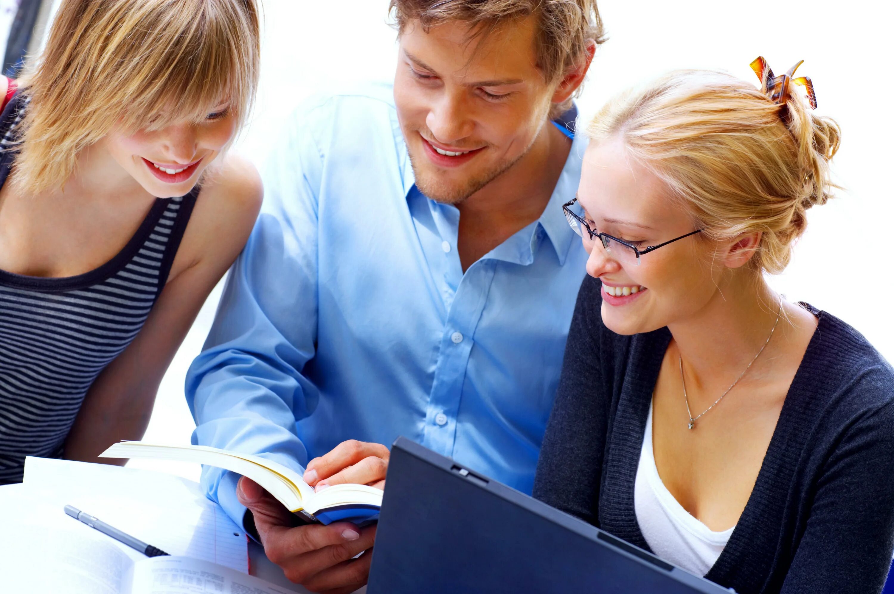 Общение на английском. Обучение взрослых людей. Где учиться взрослым. Где учиться взрослым. Индивидуальные занятия.