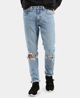 Levis slim taper