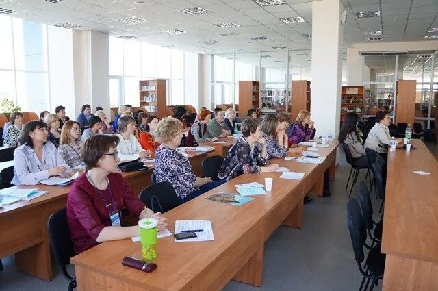 Байкальский университет иркутск сайт. БГУ Иркутск. Байкальский государственный университет 4 корпус. БГУ – Байкальский государственный университет. Корпуса БГУ Иркутск.