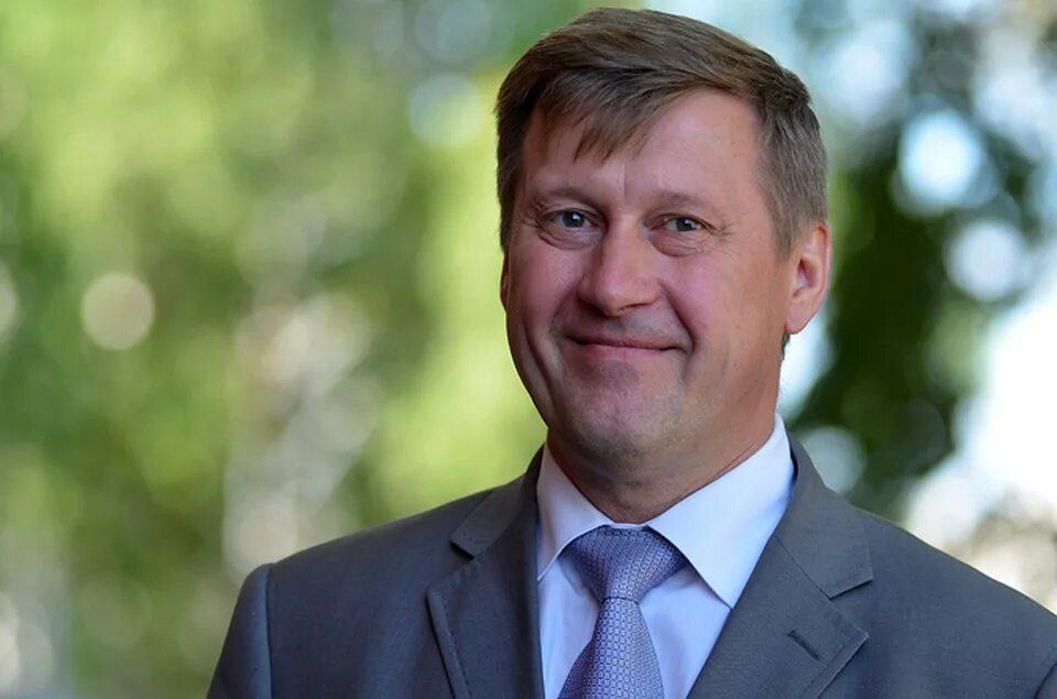 анатолий евгеньевич локоть. локоть мэр новосибирска. мэр новосибирска. мэр нск. локоть анатолий евгеньевич кпрф.