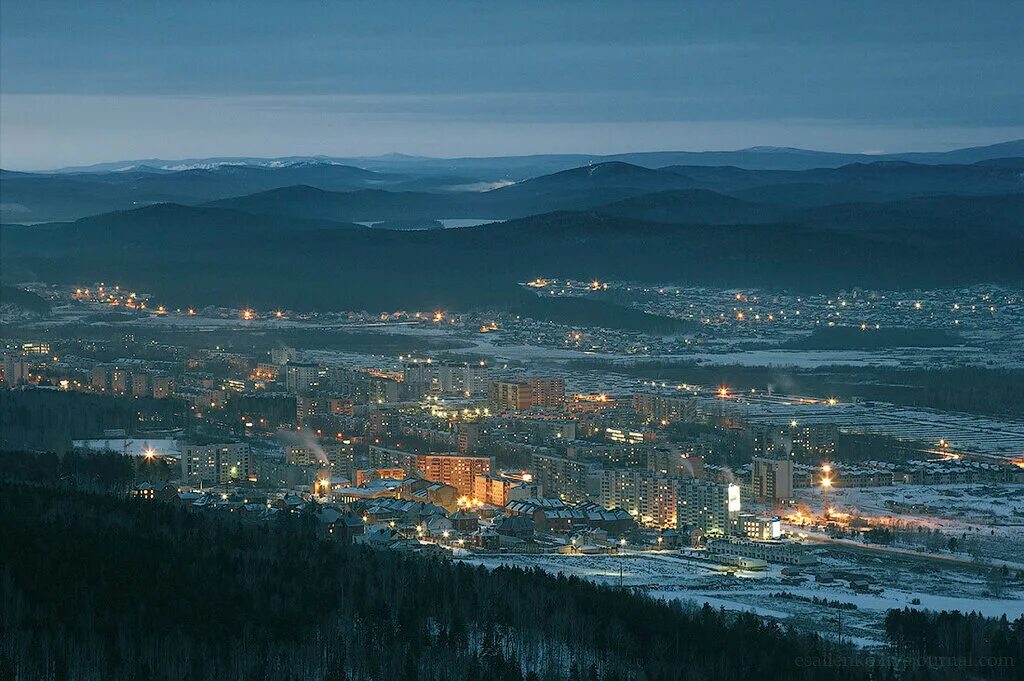 Сайт г миасс. Город Миасс Машгородок. Южный Урал Миасс. Город Миасс марш городок. Миасс гора Машгородок.