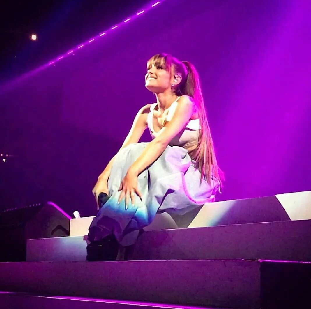 Ariana grande eternal sunshine перевод. Ariana grande DWT. Dangerous woman Tour Stage.