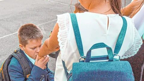 Целую одноклассницу