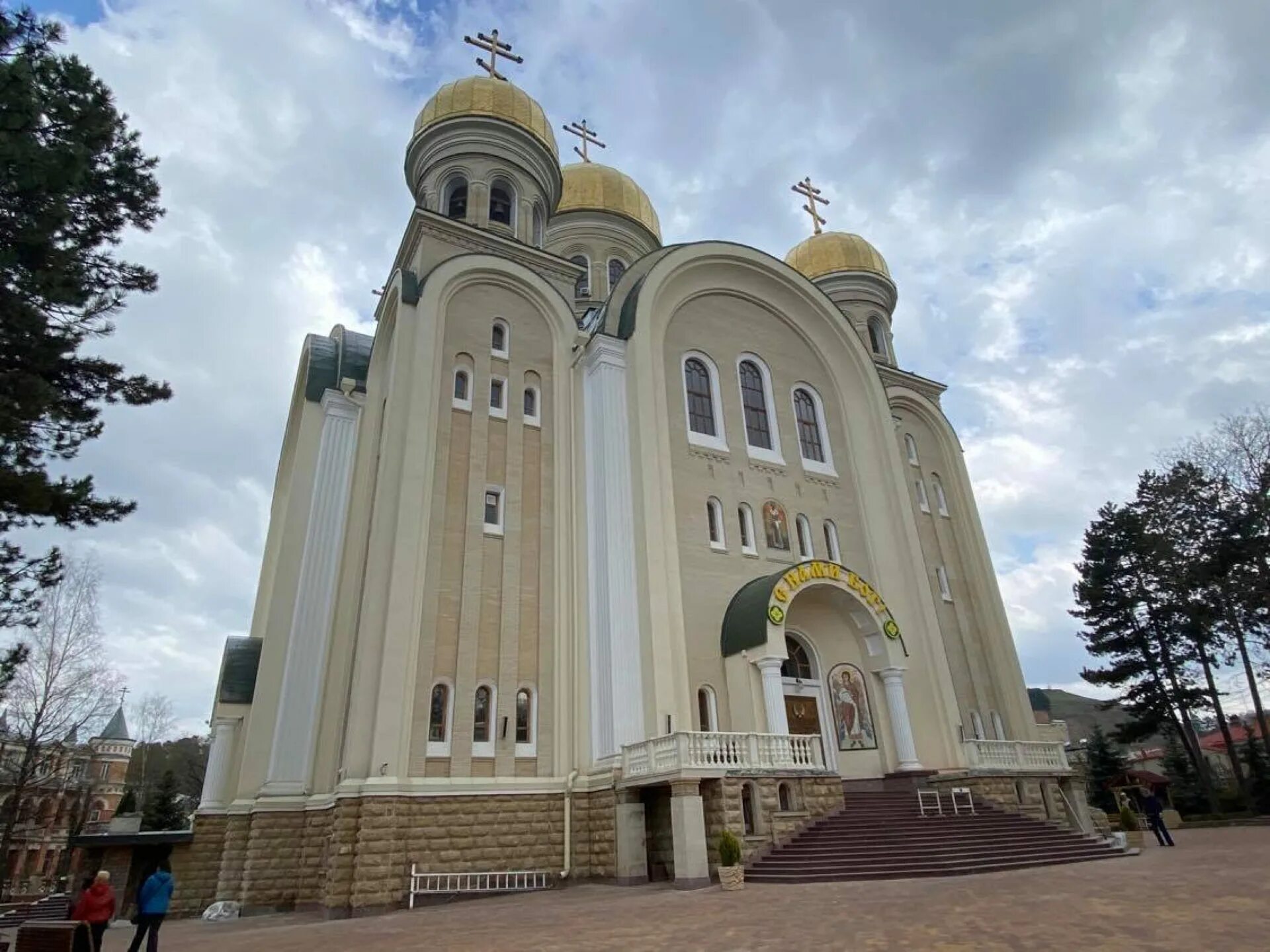 Церковь в кисловодске