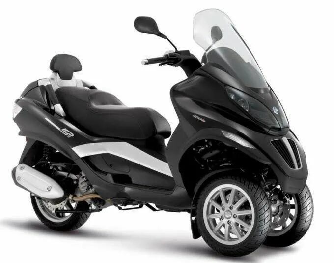 Трехколесный скутер 2010 Piaggio. Piaggio mp3 400. Piaggio mp3 125. Пьяджо.