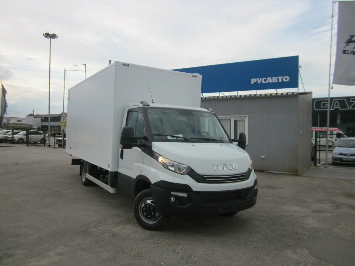 Iveco Daily 2021. Ивеко Дейли 50с15. Ивеко Дейли 2021 года. Новый Ивеко 2021. Купить ивеко дейли 50с15