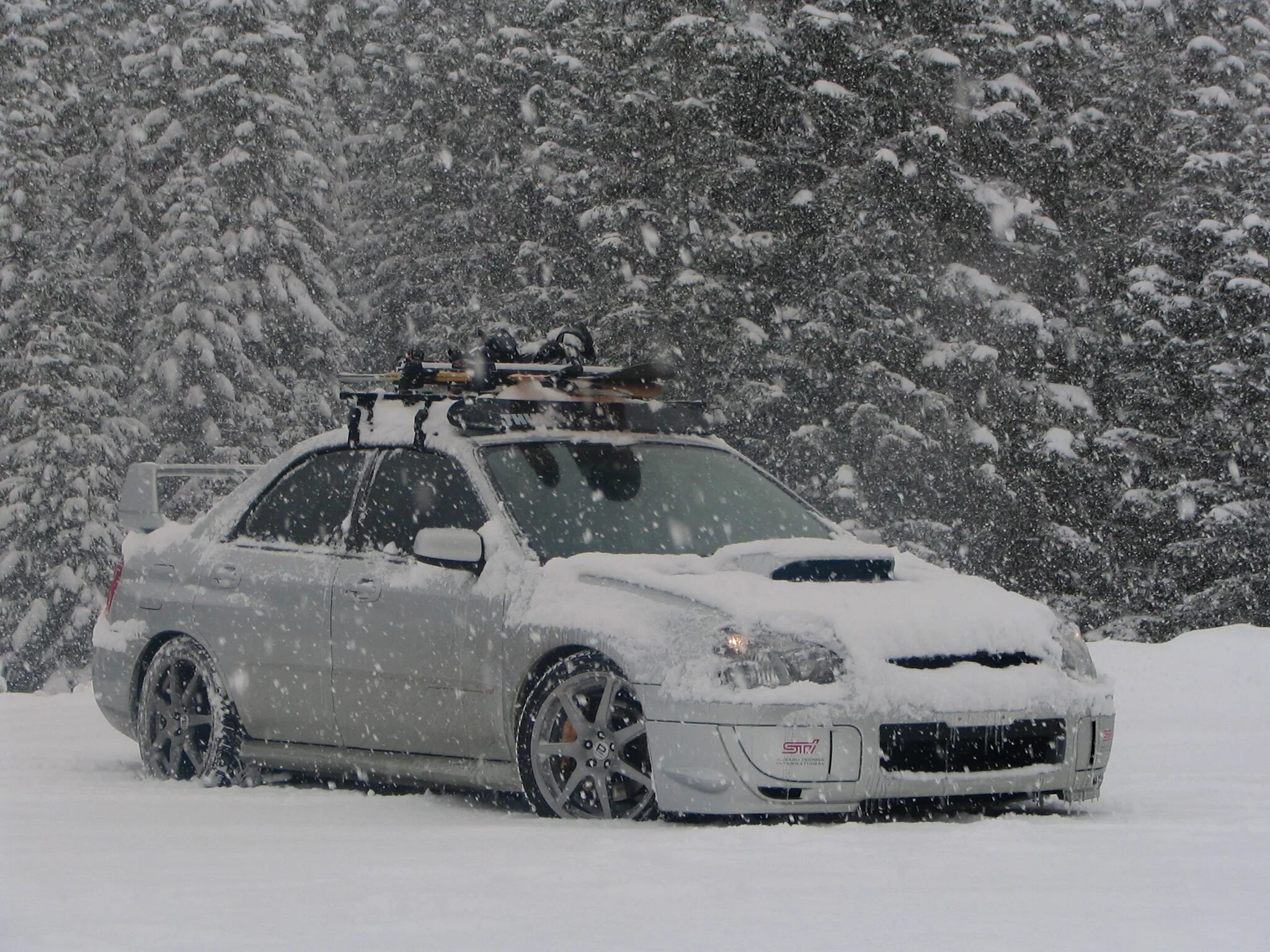 Субару Импреза WRX Winter. Субару Импреза WRX STI зима. Subaru Impreza WRX 2006 по снегу. Subaru Impress WRX STI Winter. Машина снежка