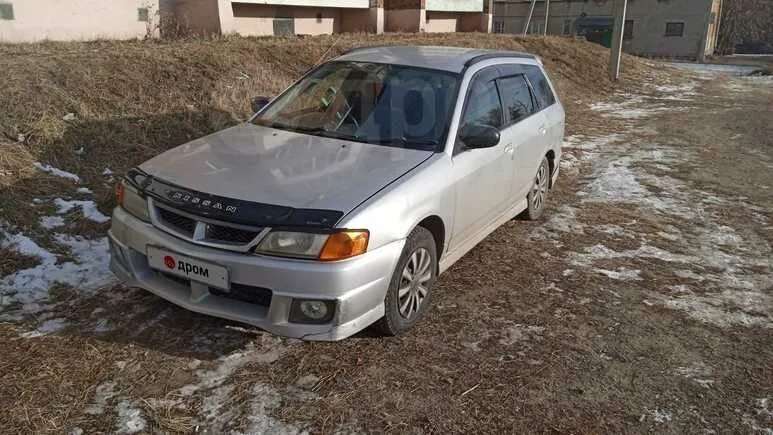 Nissan wingroad 2000 года. Ниссан вингроуд 1992. Ниссан вингроуд 2000 года завоздушило. Минивэн Ниссан Вингроад. Ниссан Вингроад дром.