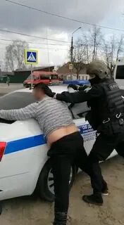 Задержание иностранного лица