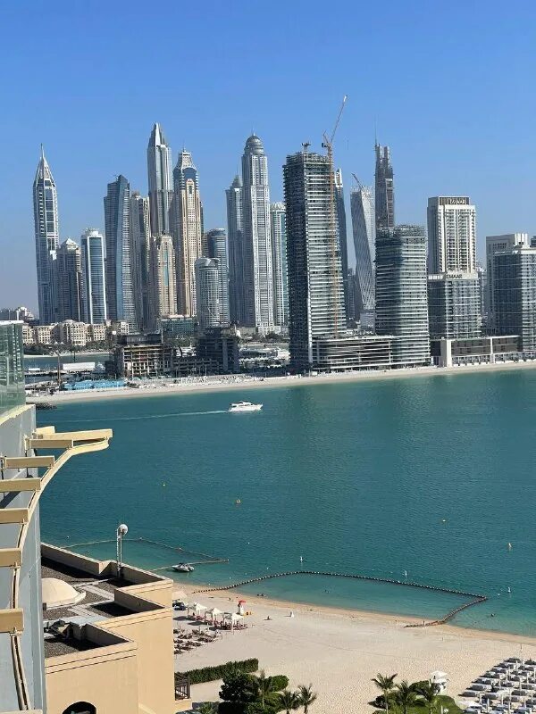 Г шарджа объединенные арабские. Дубай достопримечательности. Эмираты из самары. Эмират шарджа. Эмираты из самары.