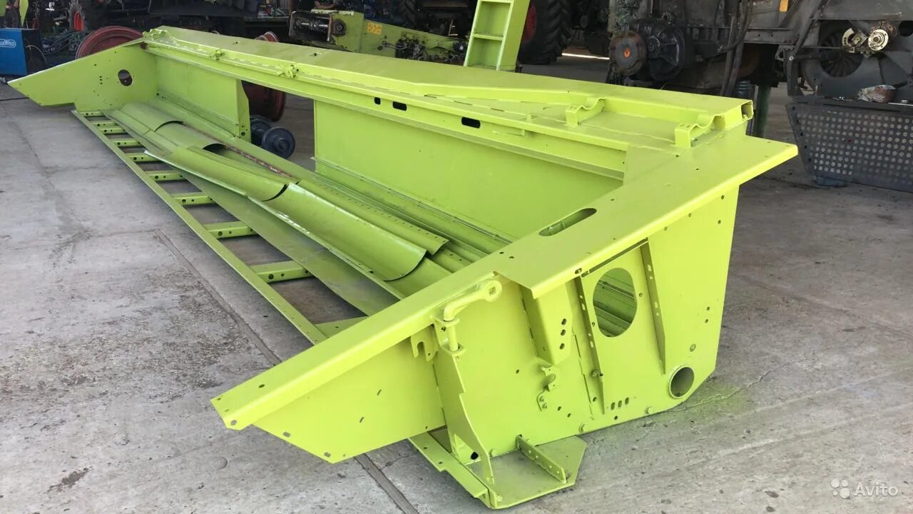 днище жатки. 081. жатка клаас зерновая. днище жатки. днище жатки.