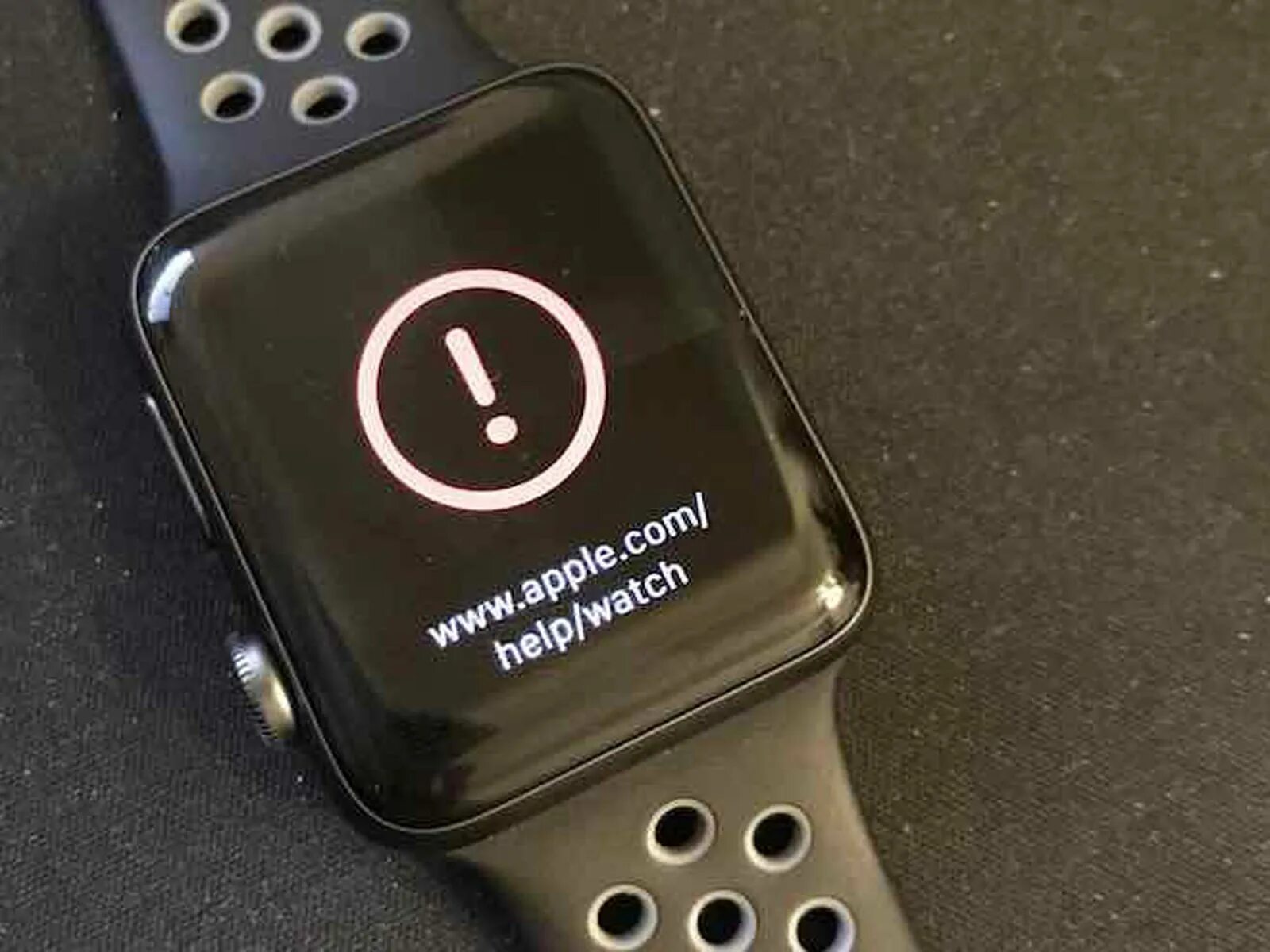 Обновление Эппл вотч. Значок i на Apple watch. Кнопка i на эпл вотч. Обновление вотч 2. Обновление часов apple