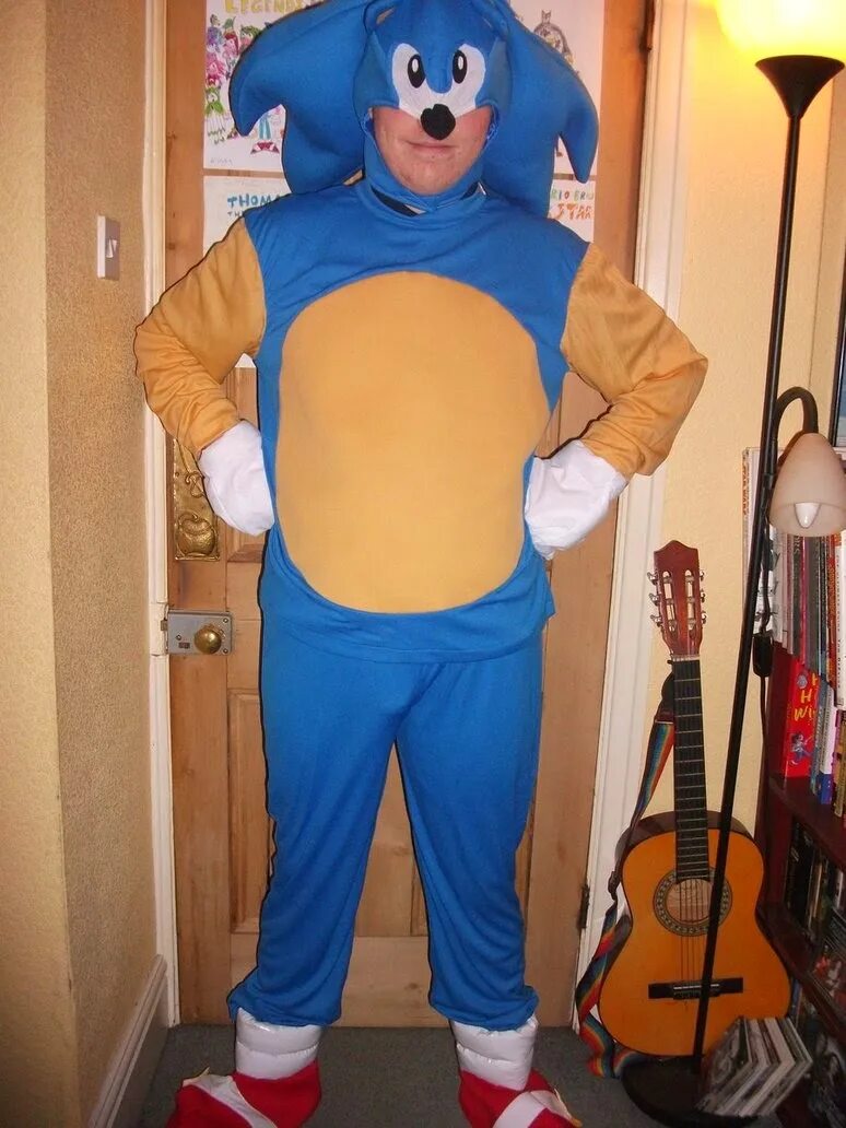 Кигуруми акула m (155-165 см). Кигуруми соника. Кигуруми соника. Человек в костюме соника. Костюм соника бум.