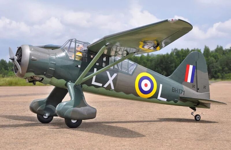 Westland lysander. Уэстленд лизандер. lysander самолет. самолет вестланд лисандер. многоцелевой самолет lysander.