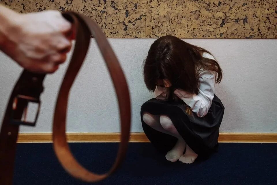 Бить р