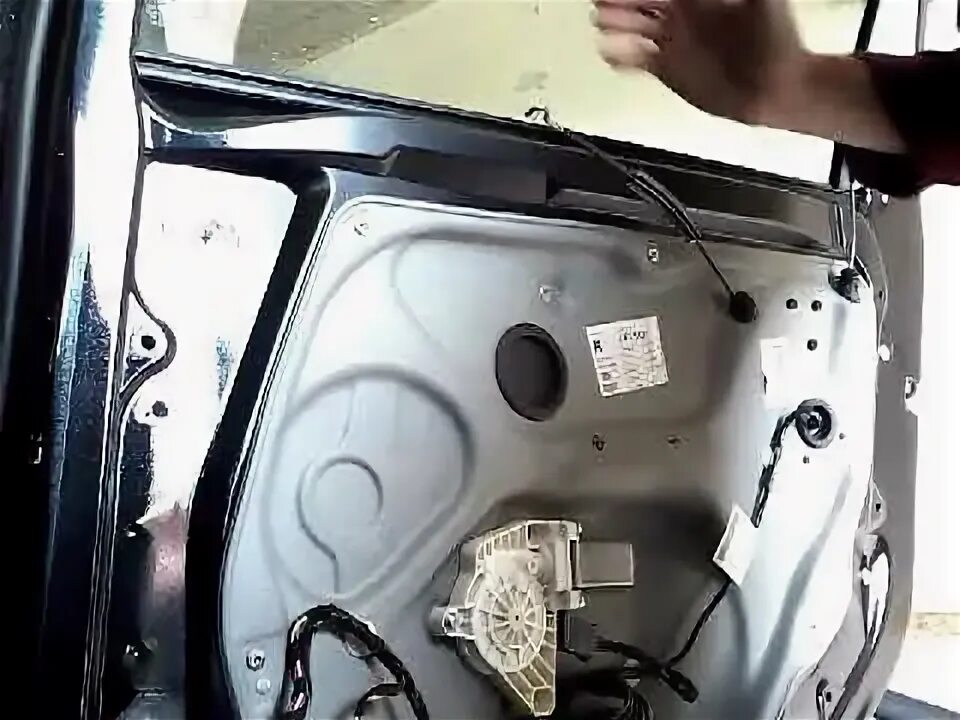 Как заменить стекло на мерседесе Замена лобового стекла на Мерседес S222 Установка под ключ