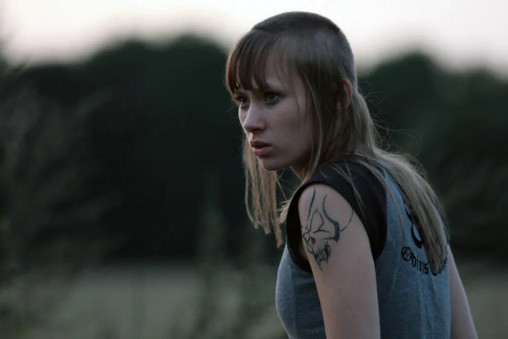 Девочки 2011. Kriegerin 2011. Фильм экстремистки 2011. Йелла хаазе фильмы. Йелла хаазе экстремистки.