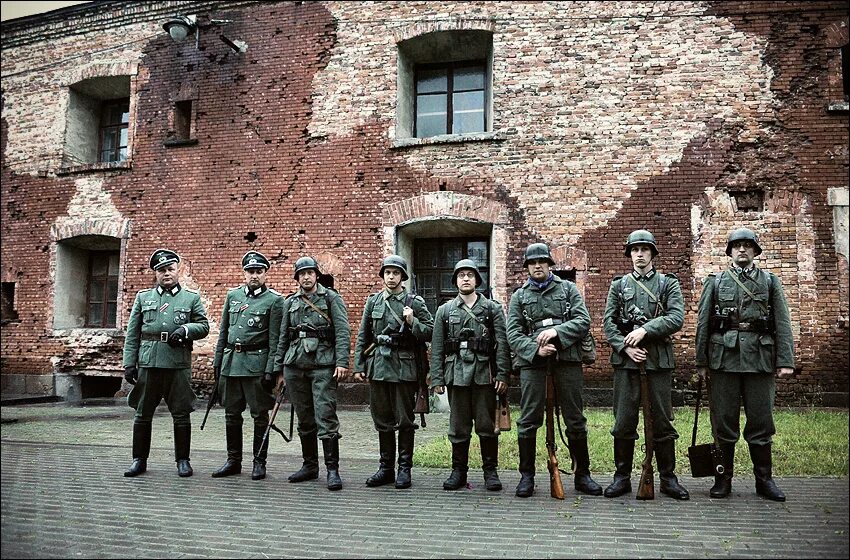 Сколько держали брестскую крепость. Брестская крепость 1941. крепость брест 1941.