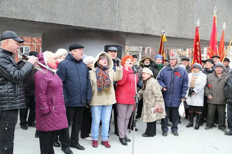 Как память , дань и уважение. Спасибо героям отечества. С праздником днем победы. 29 мая поселок высокий. Дань памяти и уважения.