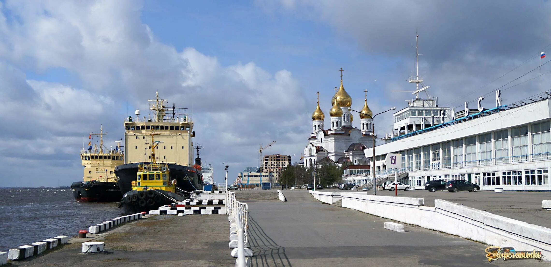 Город поморье архангельск. Архангельск центр. Архангельск с высоты птичьего полета. Архангельск центр города. Архангельск панорама.