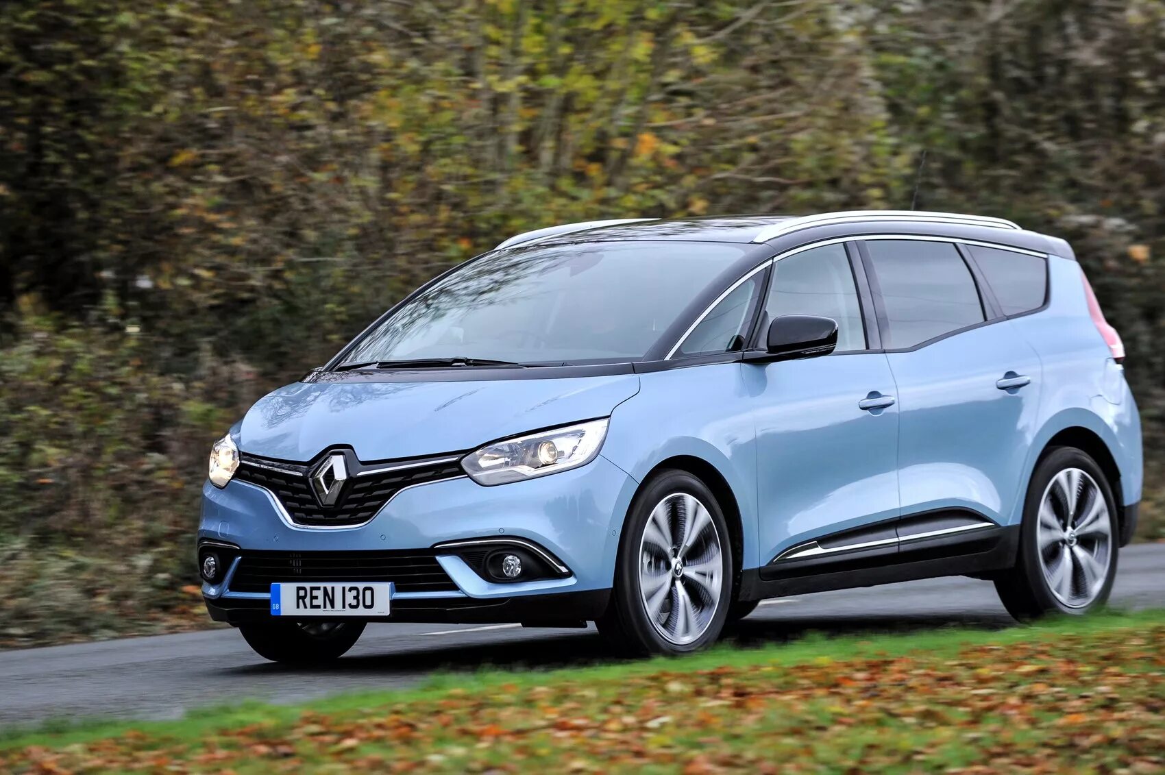 Renault Grand Scenic 2020. Renault Grand Scenic 2017. Рено Гранд Сценик 2022. Рено Сценик 2023. Купить рено сценик новую