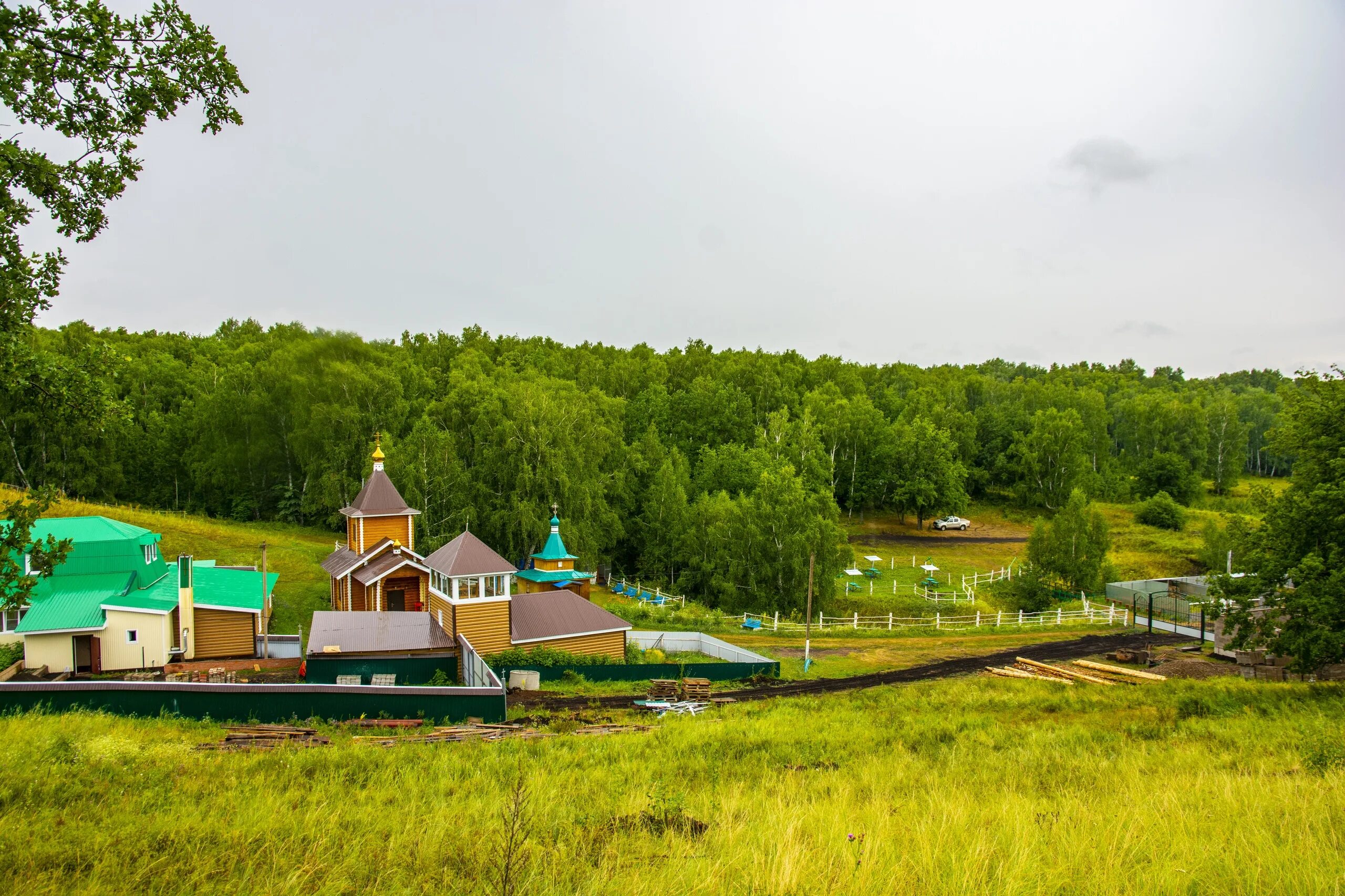 покрово-эннатский мужской монастырь село дедово. успенский свято-георгиевский мужской монастырь святые кустики уфа. село месягутово башкирия. мужской монастырь республика башкортостан. мужской монастырь республика башкортостан.