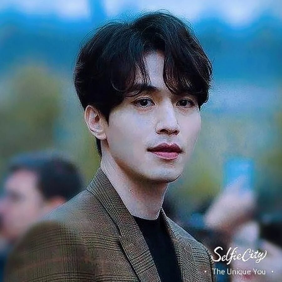 Lee dong wook 2020. Lee dong wook. Корейский актер ли дон ук. Ли дон ук родители. Ли дон ук сейчас.