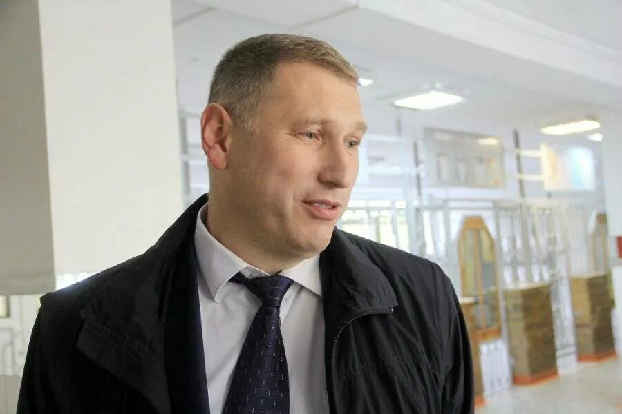 Суд первоуральск. Первоуральские судья сорокина. Первоуральск криминал. Глава первоуральска игорь кобец. Памятники первоуральска.