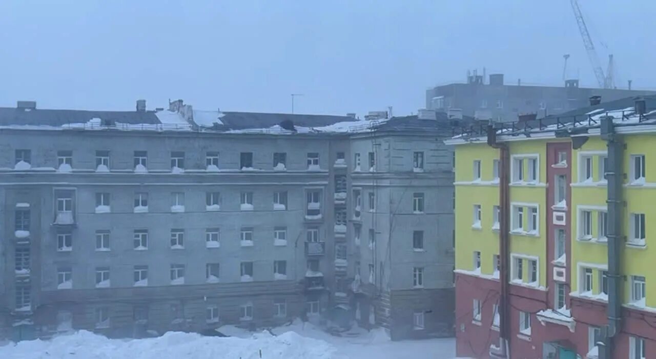 Снос ветром