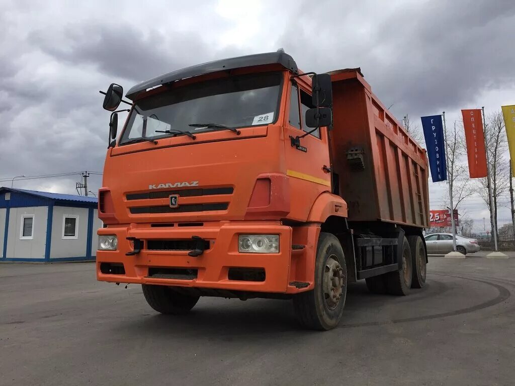 Камаз 2013 год. Красноярские камазы. Камаз 2013 год. Камаз 6520 2013. Камаз самосвал 6520 23016.